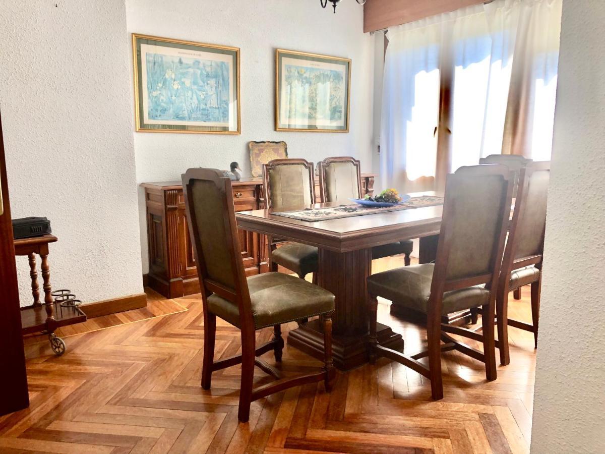 Chalet Al Lado De La Playa Con Piscina Privada, Jardin Y Barbacoa, Fronton, 6 Habitaciones 拉雷多 外观 照片