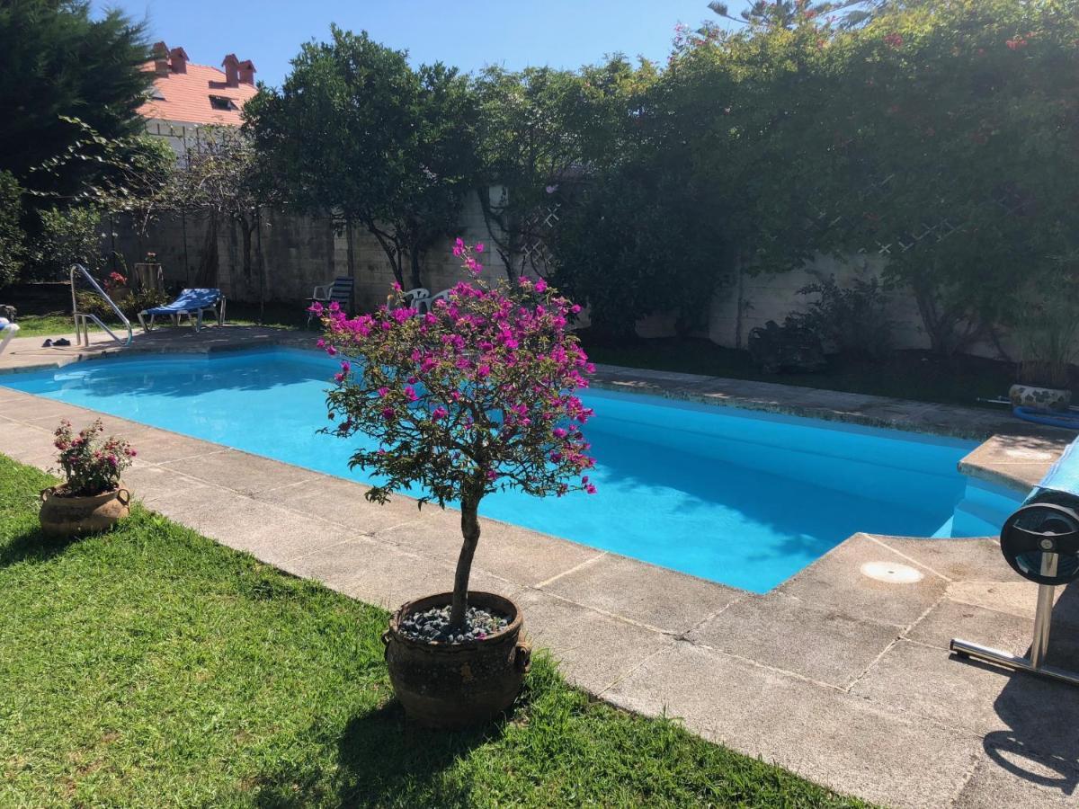 Chalet Al Lado De La Playa Con Piscina Privada, Jardin Y Barbacoa, Fronton, 6 Habitaciones 拉雷多 外观 照片