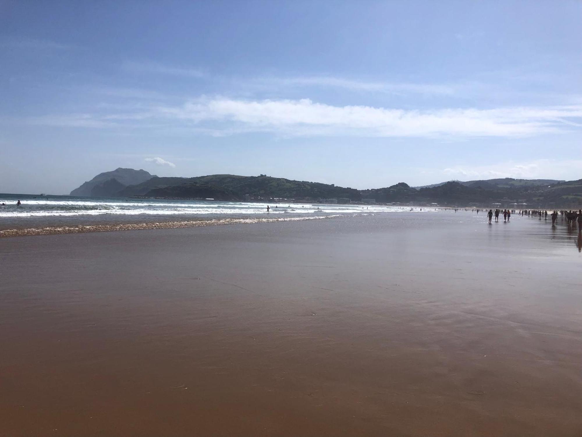 Chalet Al Lado De La Playa Con Piscina Privada, Jardin Y Barbacoa, Fronton, 6 Habitaciones 拉雷多 外观 照片