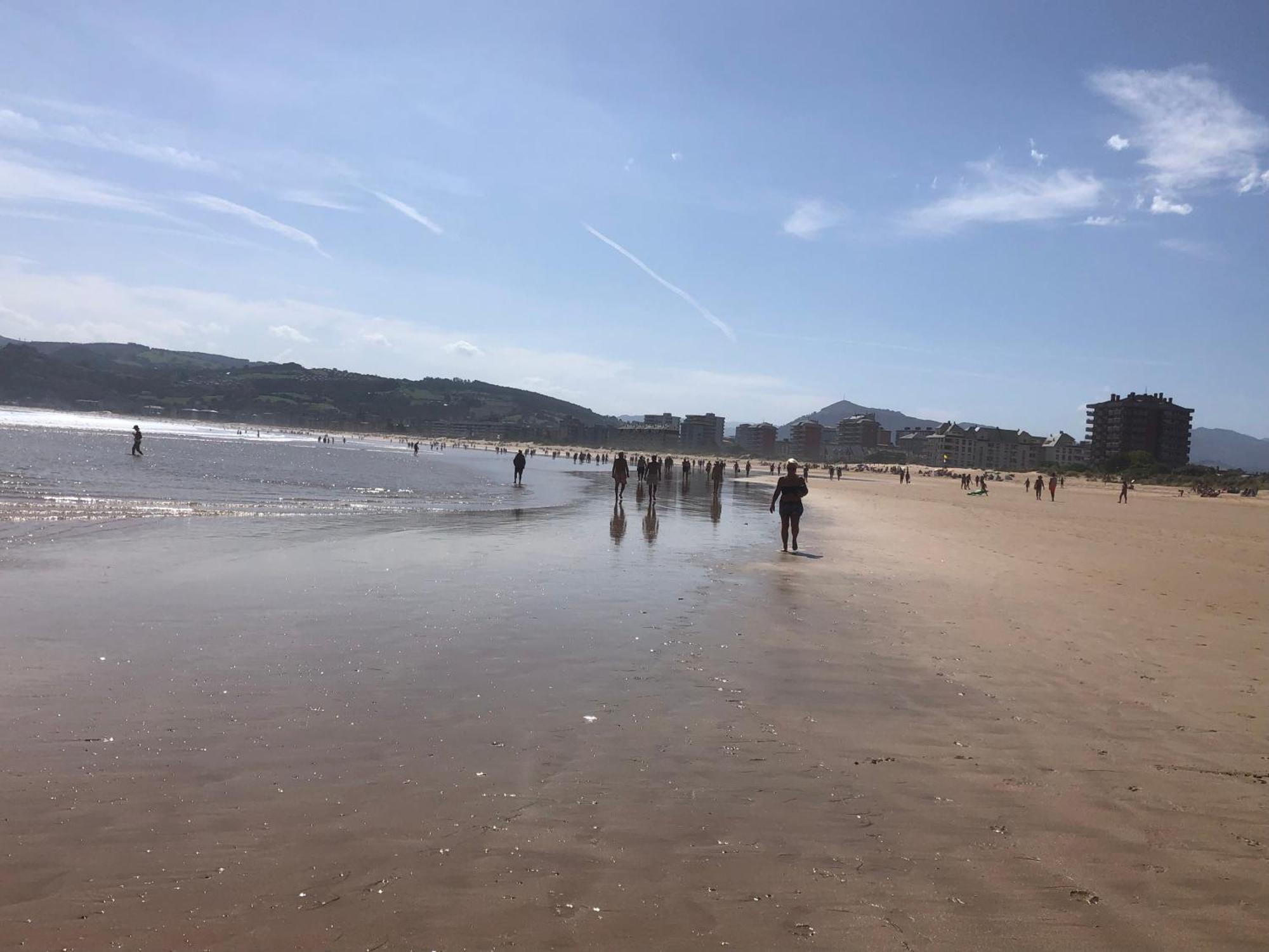 Chalet Al Lado De La Playa Con Piscina Privada, Jardin Y Barbacoa, Fronton, 6 Habitaciones 拉雷多 外观 照片