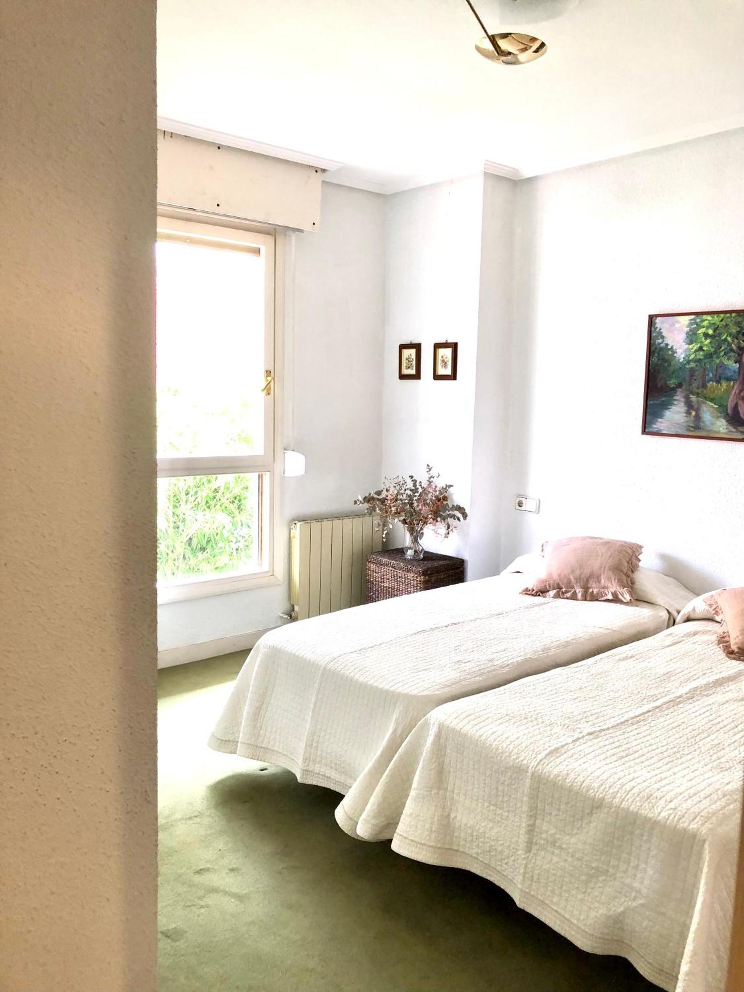 Chalet Al Lado De La Playa Con Piscina Privada, Jardin Y Barbacoa, Fronton, 6 Habitaciones 拉雷多 外观 照片