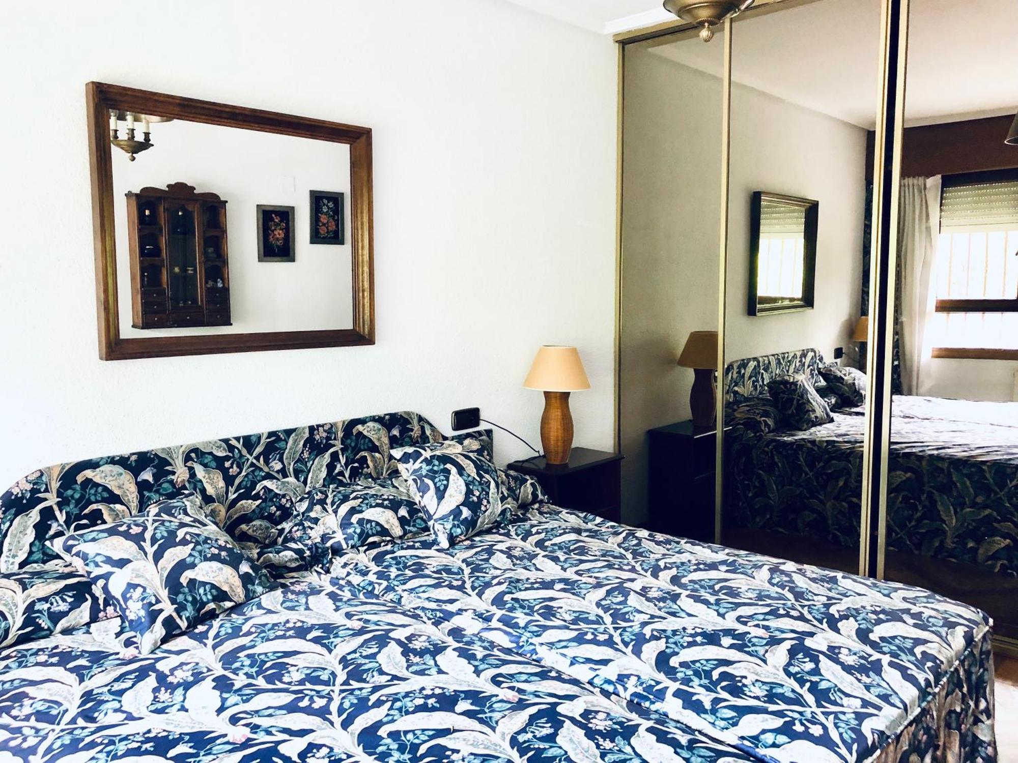 Chalet Al Lado De La Playa Con Piscina Privada, Jardin Y Barbacoa, Fronton, 6 Habitaciones 拉雷多 外观 照片